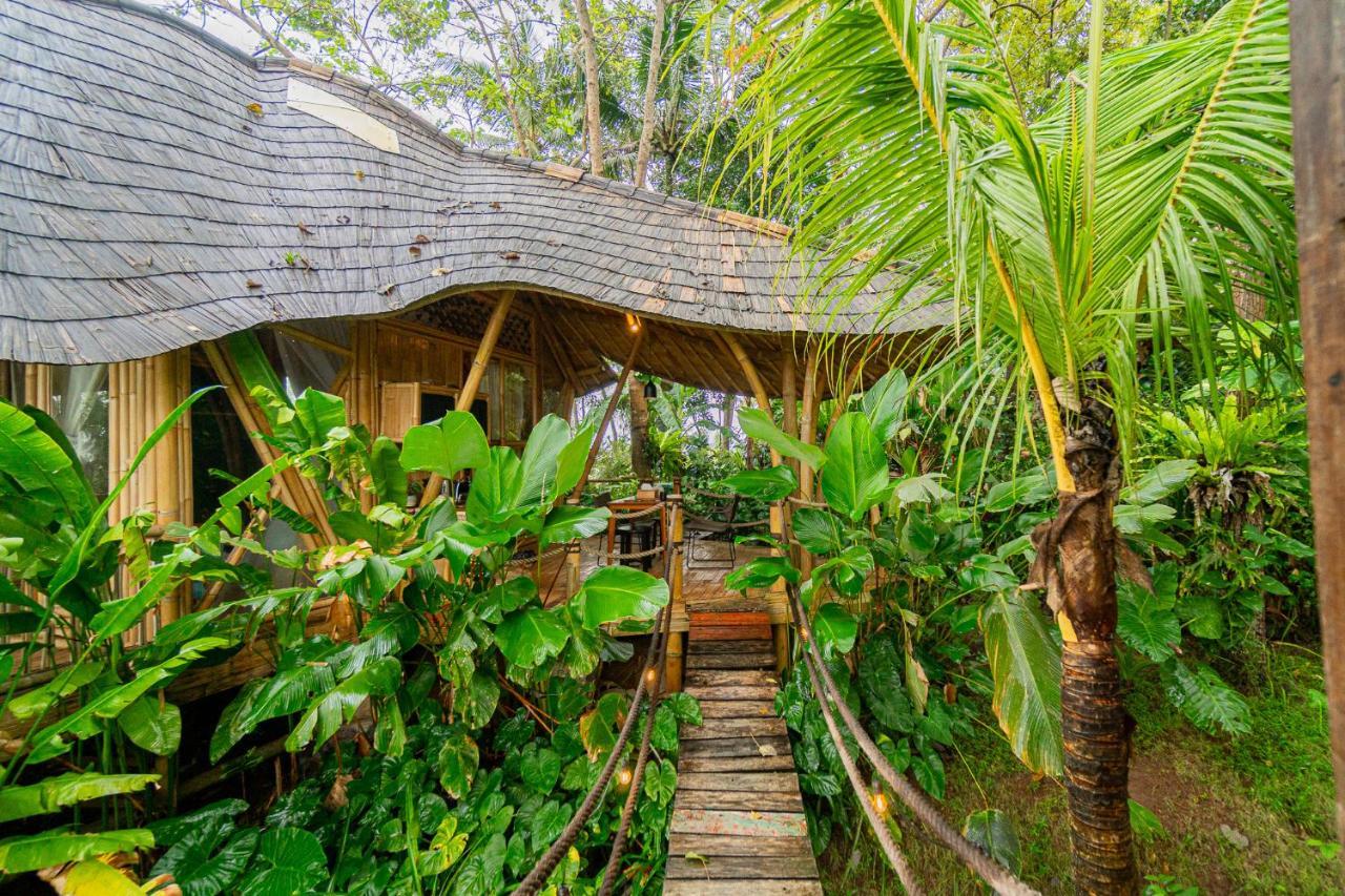 Bird Hills Bamboo House Villa Karangasem Екстериор снимка