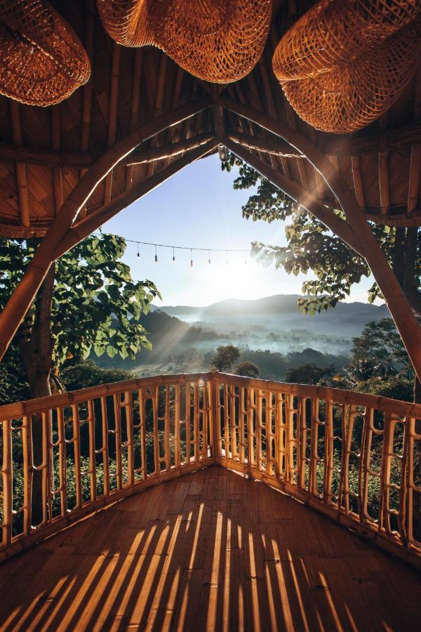 Bird Hills Bamboo House Villa Karangasem Екстериор снимка